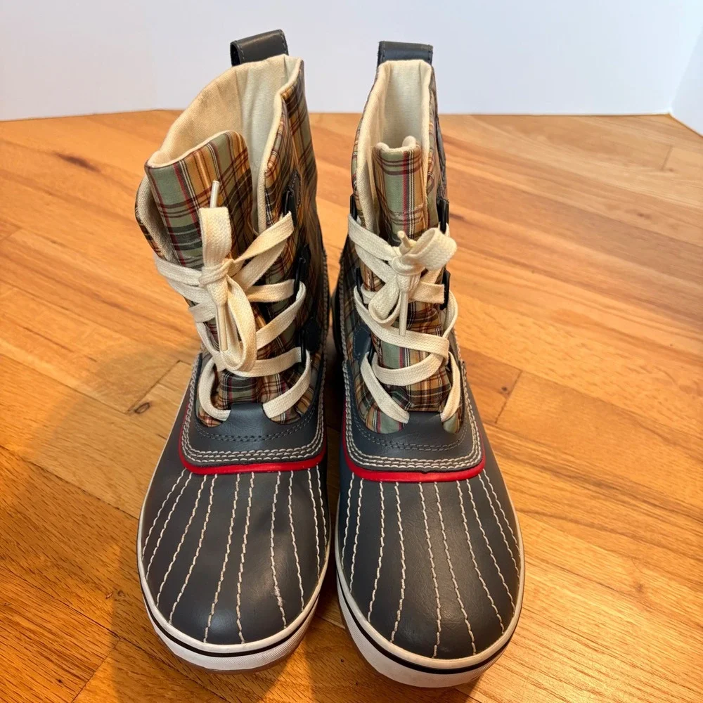 Sorel Tivoli Plaid Waterproof Winter Boots Blue Grey Tan Size 10